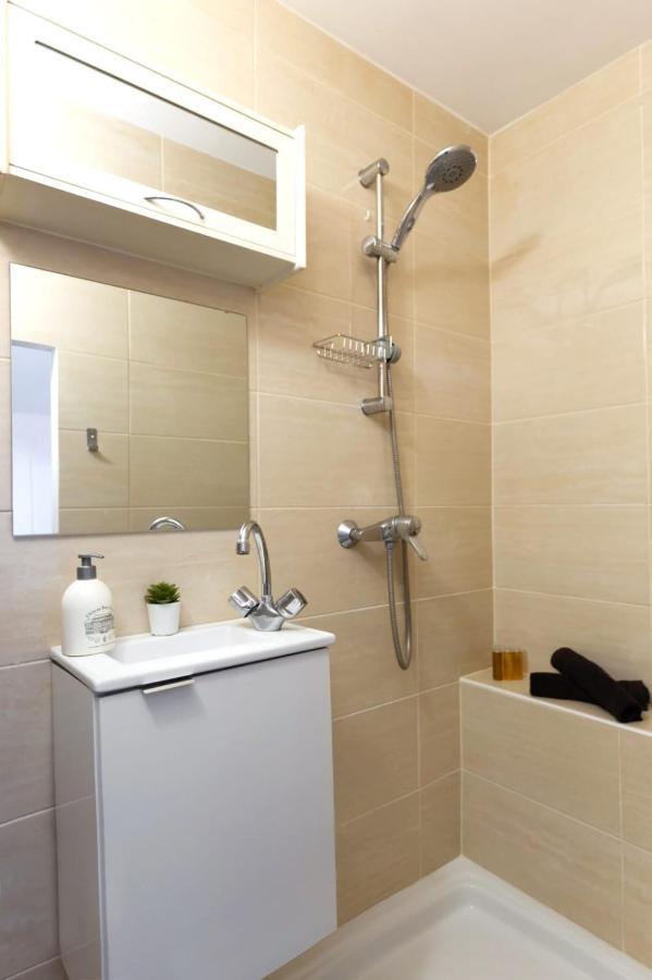 Appartement Cosy Et De Bon Standing Fontenay-sous-Bois Eksteriør bilde